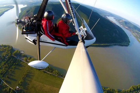 60 perces repülés motoros sárkányrepülővel