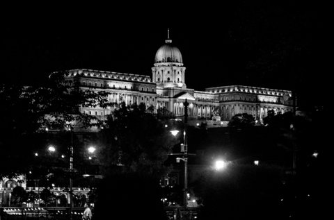 Éjszakai 4 órás fotóstúra és oktatás a Duna-parton