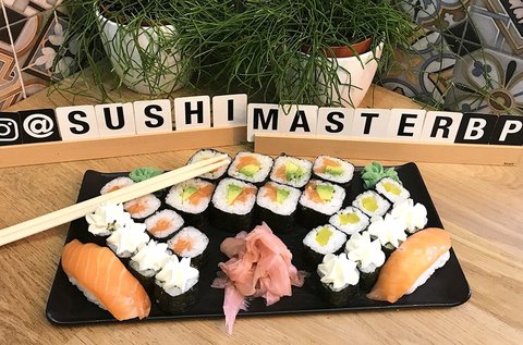 26 vagy 28 db-os alap sushi szett a belvárosban