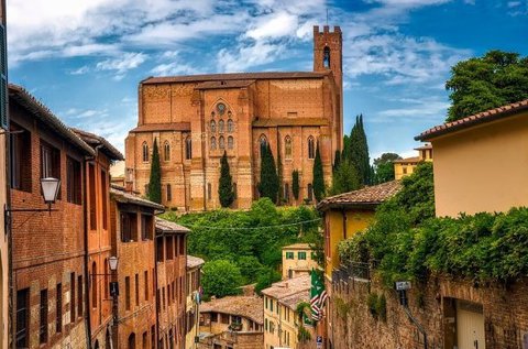 Látogatás a gótikus olasz városban, Sienában
