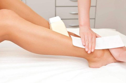 Teljes láb és bajusz, kar vagy hónalj gyantázás