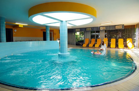 Családi wellness pihenés karácsonyig a Balatonnál