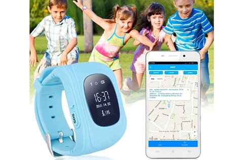 Kék színű GPS nyomkövető óra gyerekeknek