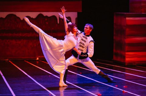 Diótörő kortárs balett a Nemzeti Táncszínházban