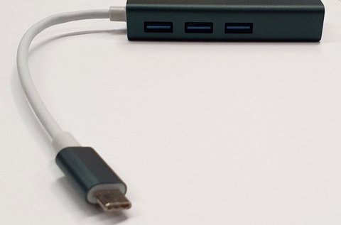 USB Type C elosztó szürke színben
