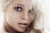 Szépítsd meg bőrödet! 1 alkalmas esztétikai kezelés IPL géppel photorejuvenáció, májfolt, öregségfolt, pigmentfolt, szeplő, rosacea ellen választható testrészeken