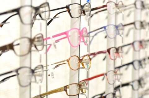 Monitorszűrő szemüveg szemvizsgálattal 