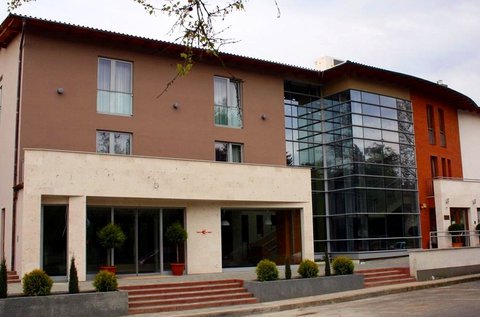 Gunarasfürdői lazítás orchidea kertészet belépővel