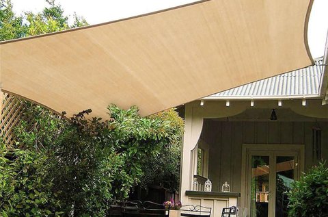 Téglalap alakú árnyékoló, napvitorla