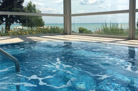 Wellness kényeztetés április végéig a Balaton partján