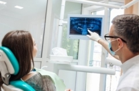 Fogorvosi konzultáció panorámaröntgennel
