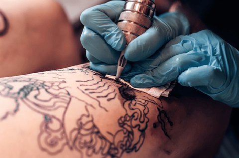 Minőségi tetoválás készítése 1 órában