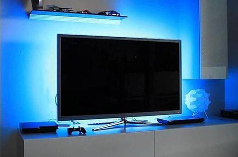 Emeld szobád fényét TV mögötti LED világítással!
