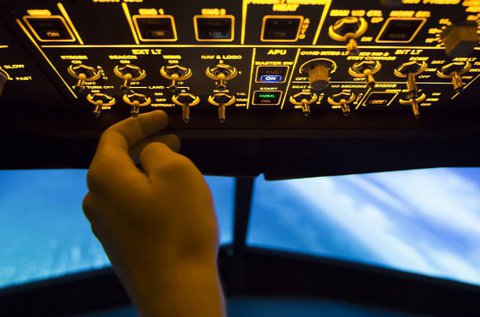 Boeing 737 repülőgép szimulátor vezetés