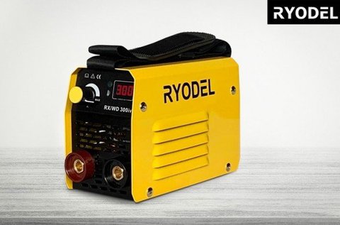 Ryodel 300 A-es inverteres hegesztő LCD kijelzővel