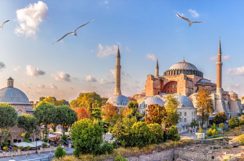 Látogatás a varázslatos Isztambulban repülővel
