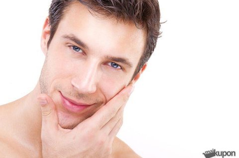 Gyönyörű bőr ultrahangos arctisztítással férfiaknak