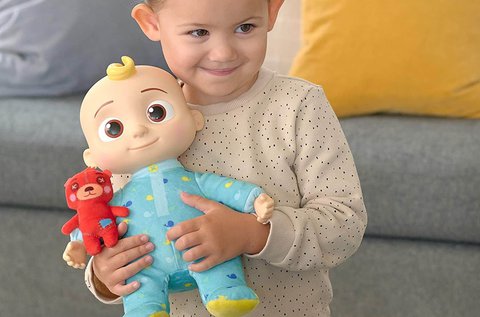 CoComelon Roto zenélő JJ plüss baba
