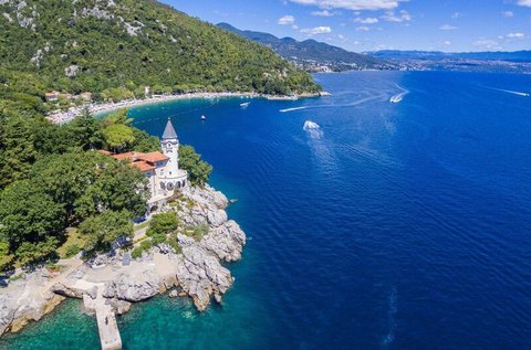 Családi vakáció 4 főnek a horvát tengerparton