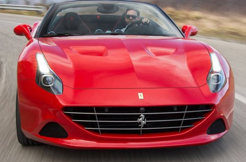 6 körös száguldás egy Ferrari Californiával
