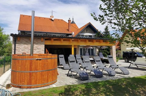 Gondűző tavaszi napok Kehidakustányban