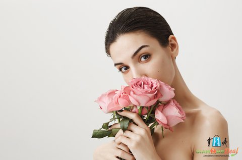 Rózsaszirom arcbőr kezelés a bársonyos bőrért