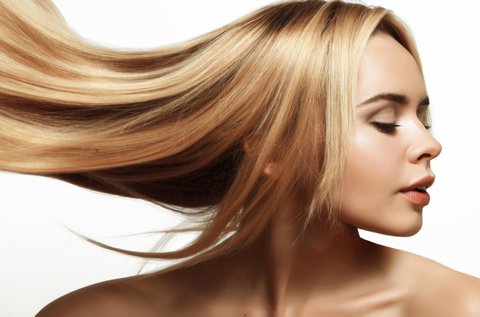 Női hosszú haj mosása, vágása, szárítása