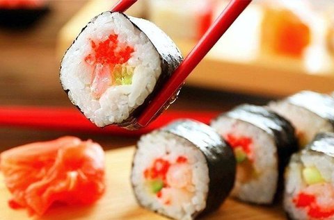 Ízletes sushi válogatás a Sushi Gardenben