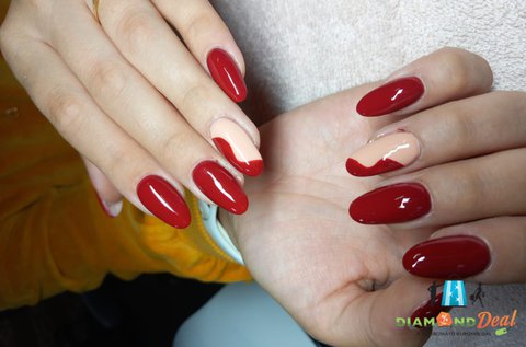 Műkörömépítés M-es méretben, gépi manikűrrel