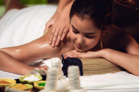 Négykezes, tradicionális vagy olajos thai masszázs