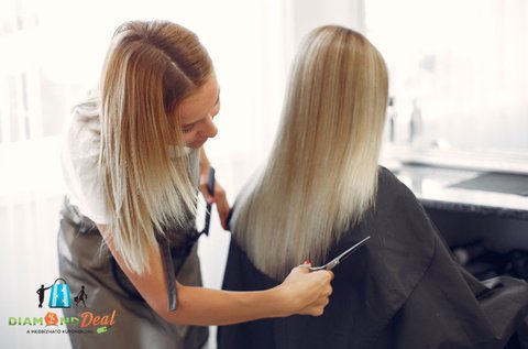 Női hajvágás bármilyen hosszúságú hajra