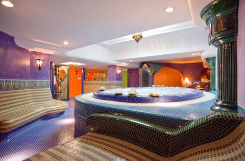 Wellness marokkói hangulatban Hévízen