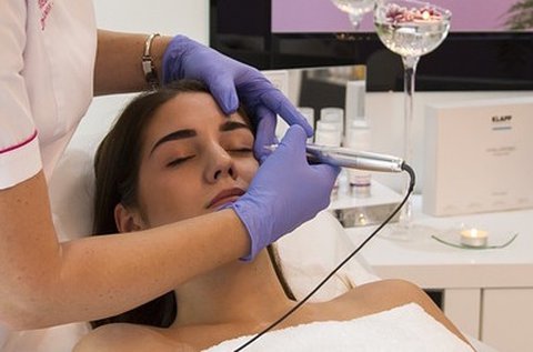 Nanopen és OxygenJet oxigénterápiás bőrmegújítás