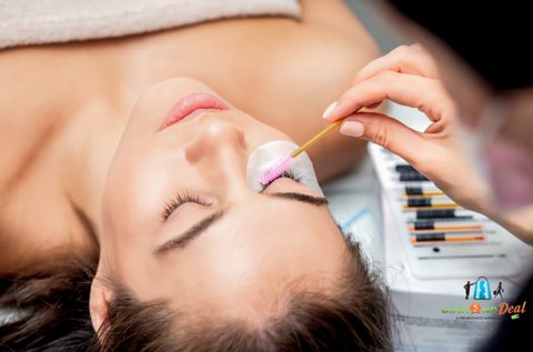 Választható 3D vagy 4D műszempilla építés