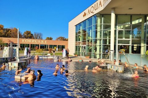 Élményteli csobbanás Gyulán Várfürdő belépővel