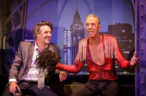 Hölgyválasz a Játékszínben