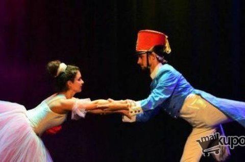 A rendíthetetlen ólomkatona bábos mesejáték