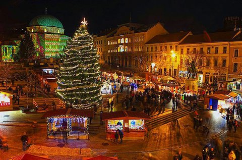 Ünnepi buszos kirándulás Geresdlakra és Pécsre