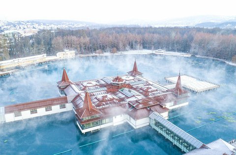 Évindító feltöltődés Hévízen