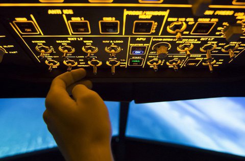 Boeing 737 repülőgép szimulátor vezetés