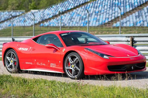 6 körös Ferrari 458 Italia vezetés
