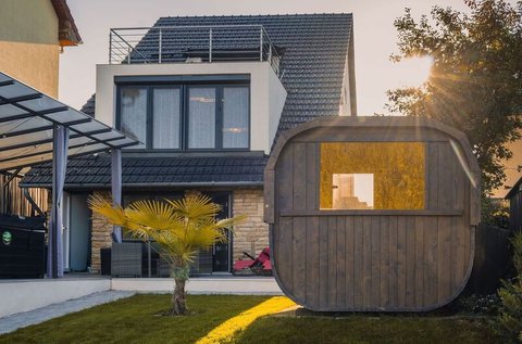 Prémium vízparti pihenés Áporkán