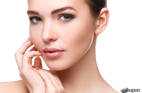 Bőrfiatalító arckezelés hiarulonsavas formulával