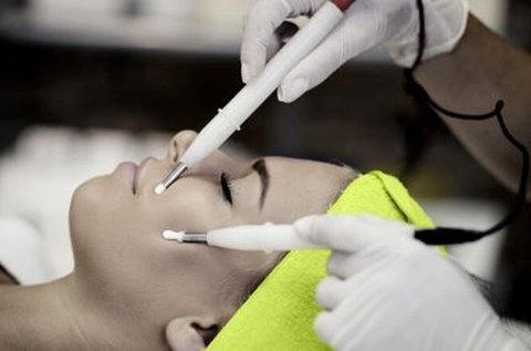 Myolift arckezelés kontúremeléssel