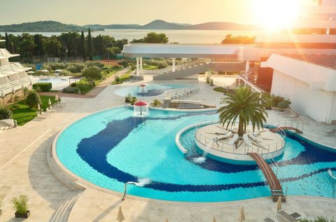 Akciós nyár a dalmát tengerparton, Vodicében