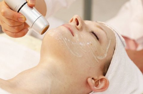 Beautamed HIFU PEN arcfiatalító kezelés