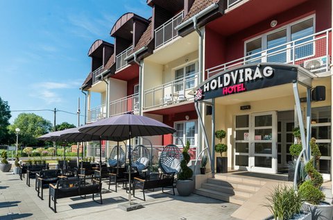 Zavartalan pihenés Sárváron