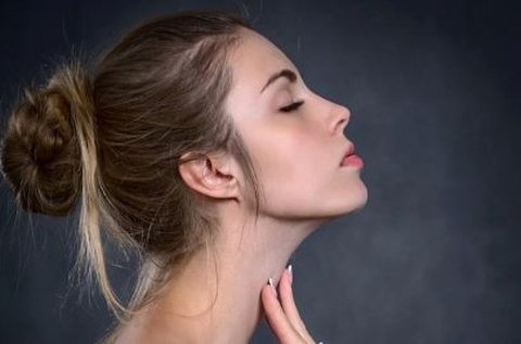 Soros HIFU arcfiatalító és ránctalanító kezelés