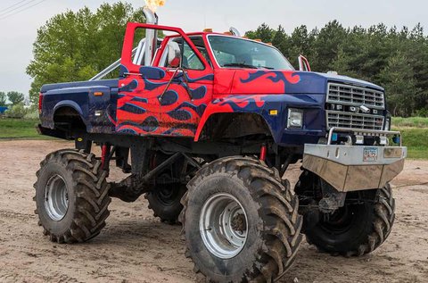 5 körös MonsterTruck élményvezetés