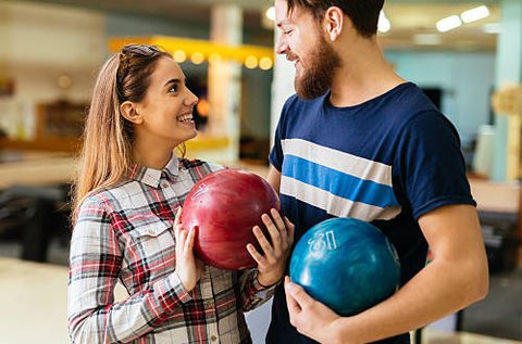 Páros bowlingozás vacsorával